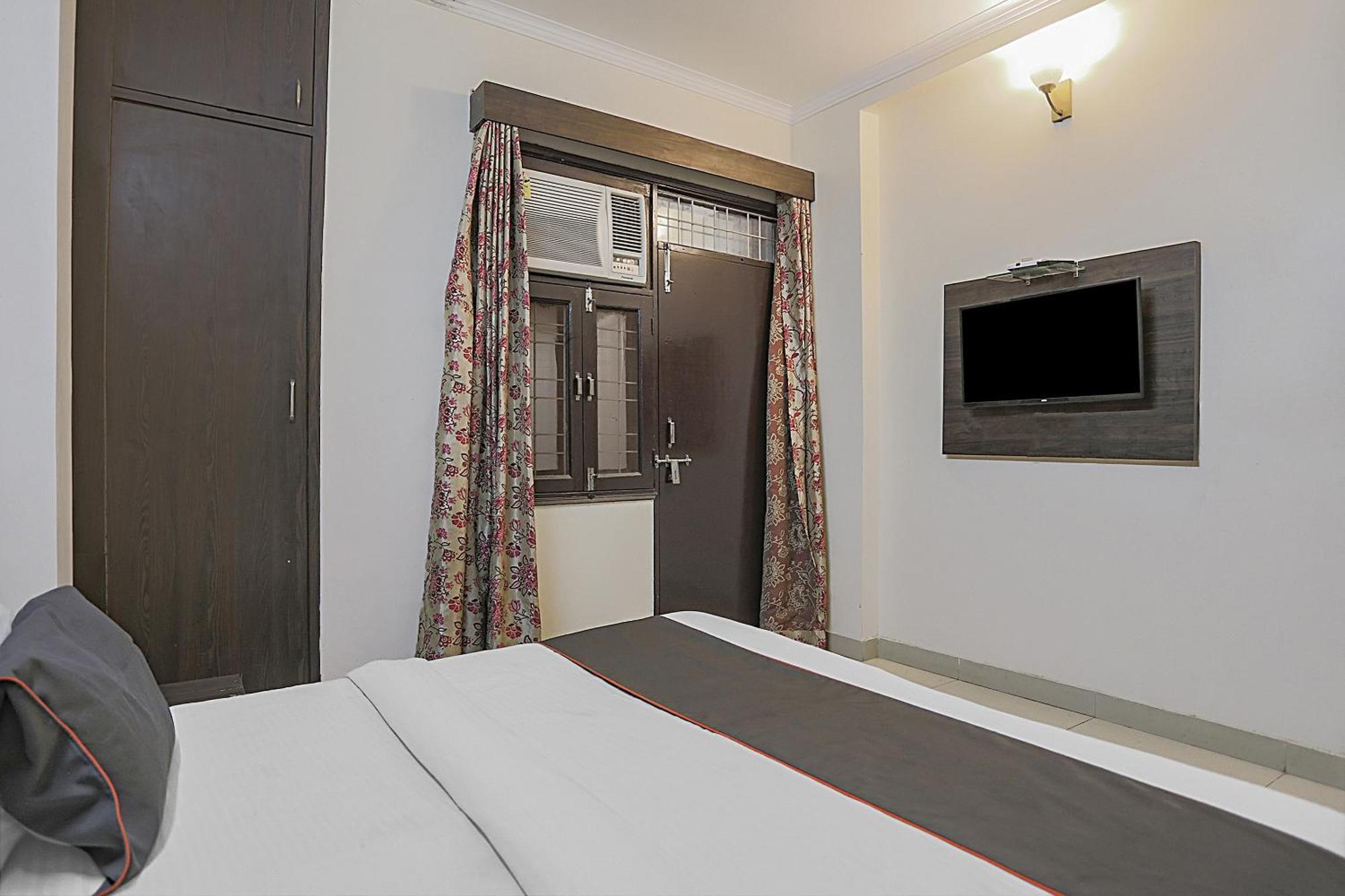 Hotel O Sun Villa Nueva Delhi Exterior foto
